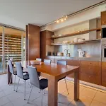 Stylish 2bdr Flat With Pool In Salgados By Lovelystay