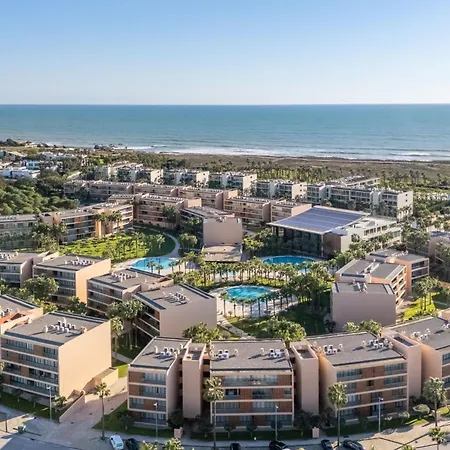 Appartement Stylish 2bdr Flat With Pool In Salgados By Lovelystay *