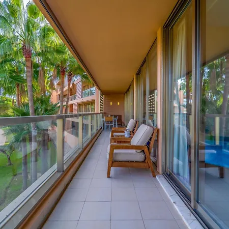 Stylish 2bdr Flat With Pool In Salgados By Lovelystay البوفيرا