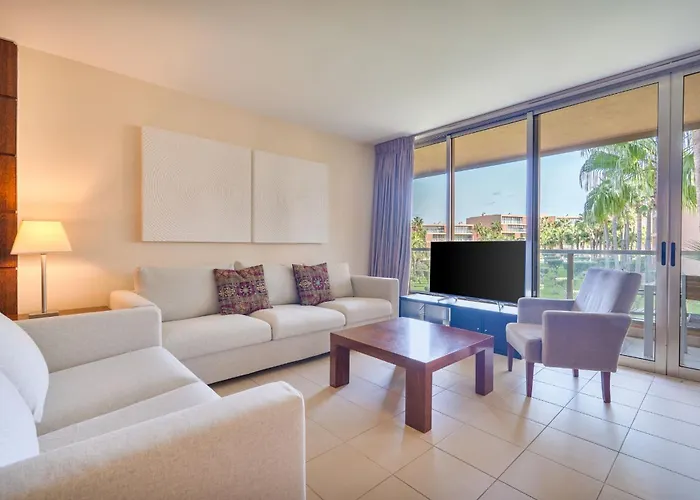 Stylish 2bdr Flat With Pool In Salgados By Lovelystay * Албуфейра